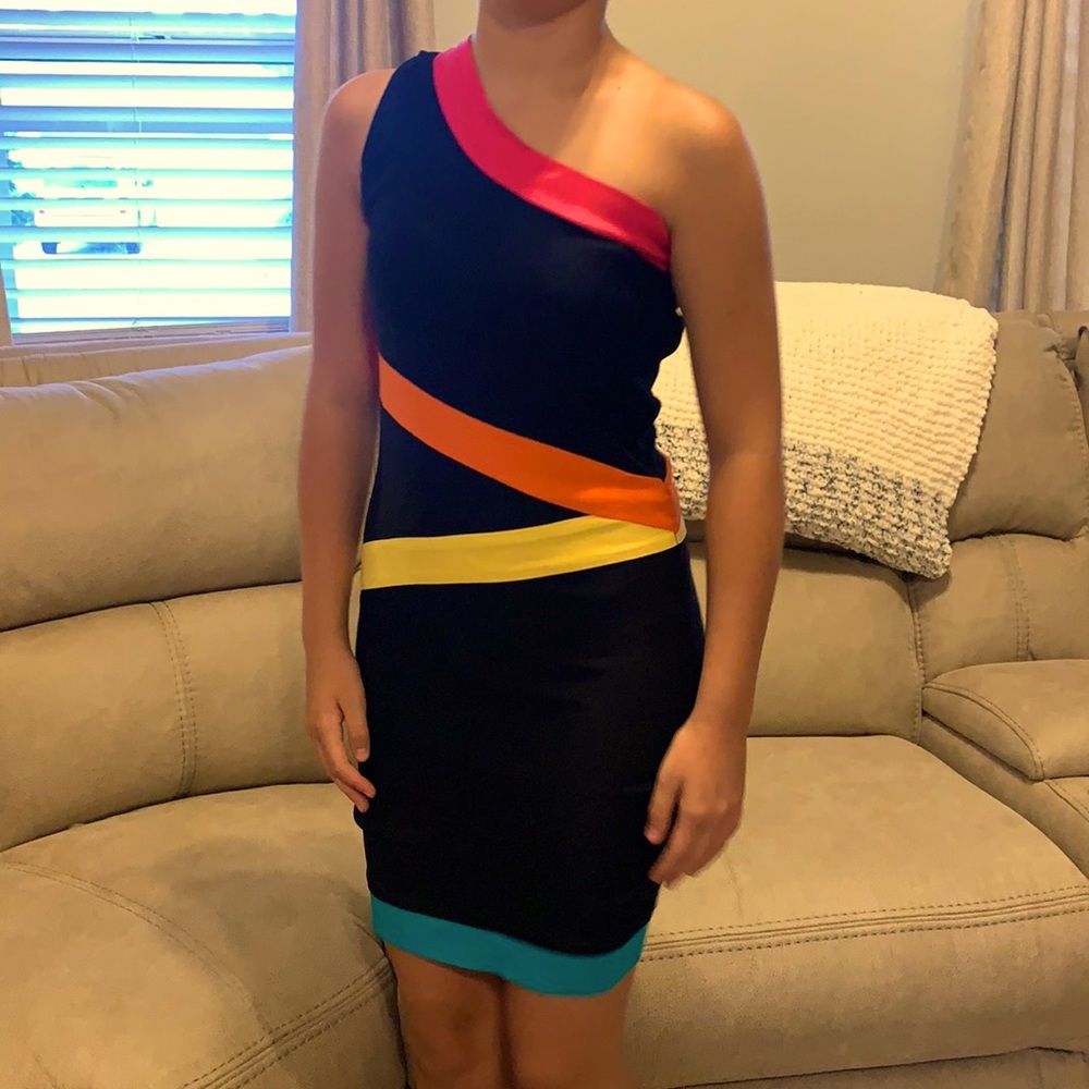 Short dress